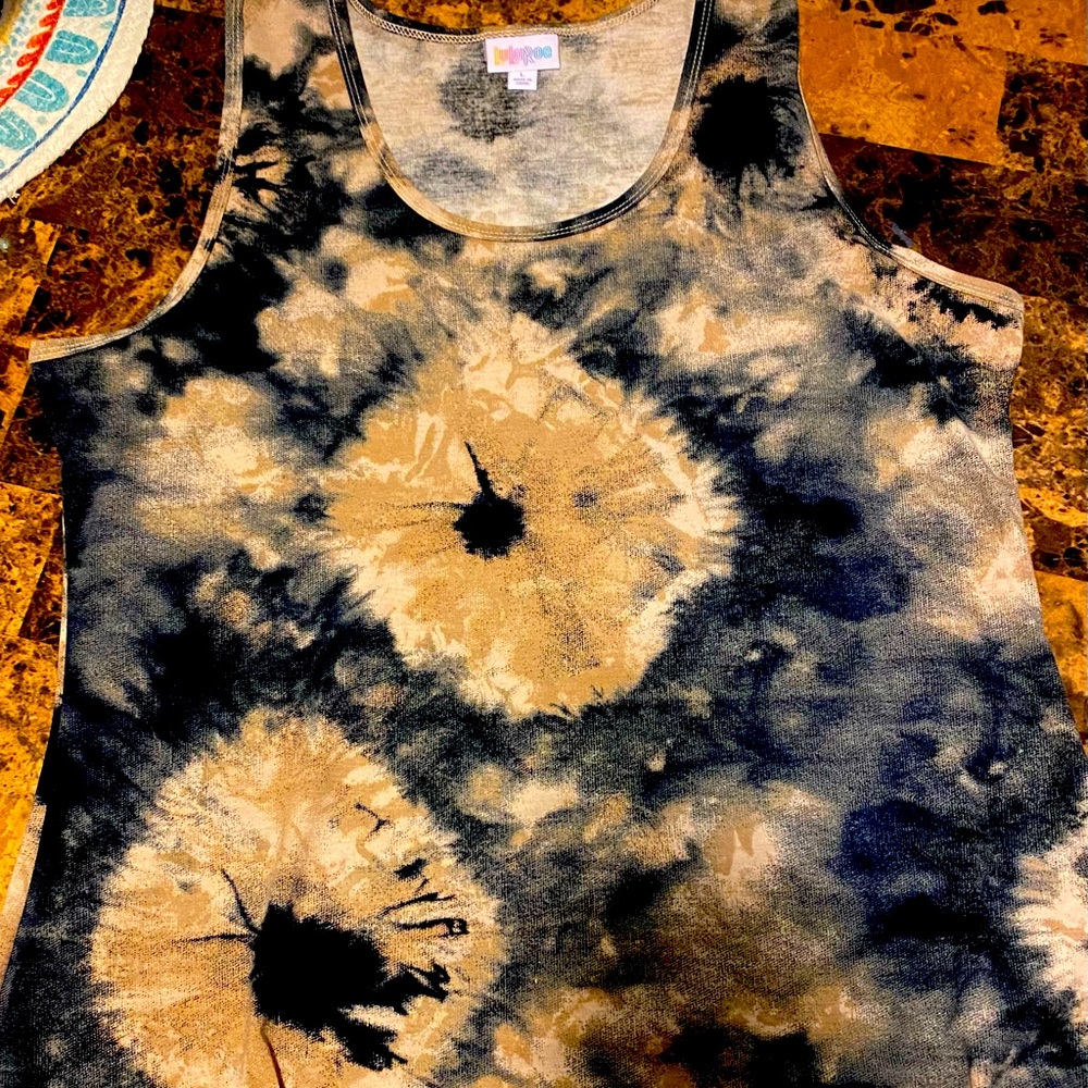 Lularoe tank top